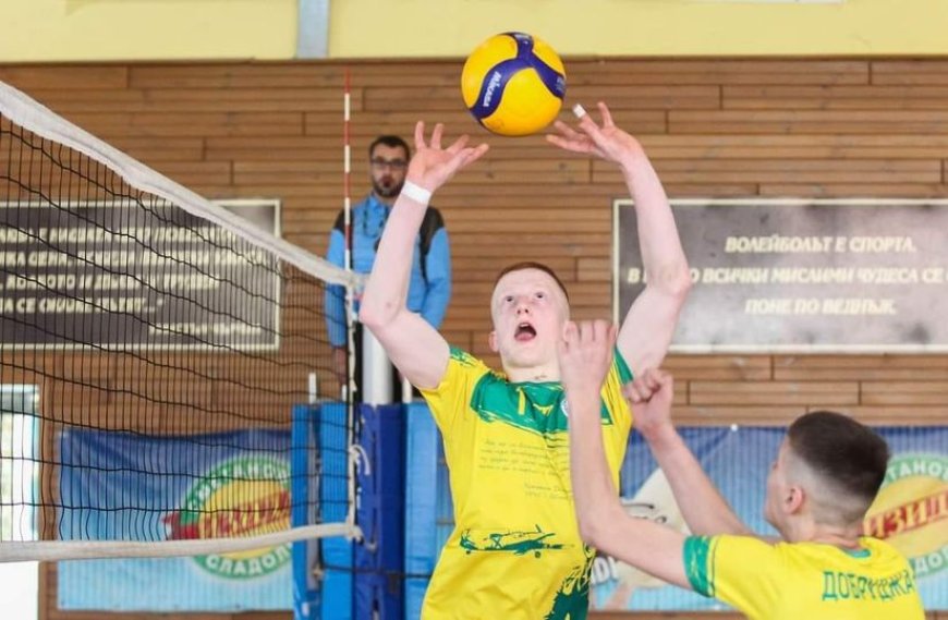 Волейбол: Антон Дончев е в разширения състав на националния отбор за мъже под 18 години