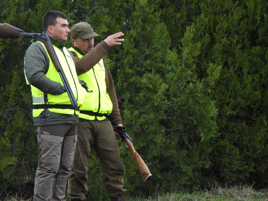 Малко над 100 са кандидатите за ловци през тази година от Добричка област