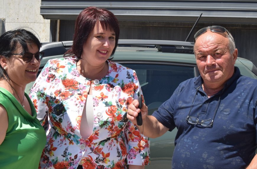 Домът за пълнолетни лица с умствена изостаналост в Българево получи нов автомобил