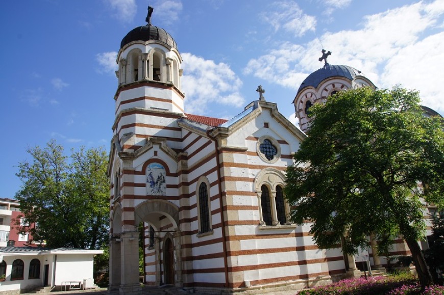 Православната църква прославя св. Параскева Римлянка